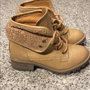 Little girls Madden Girl boots